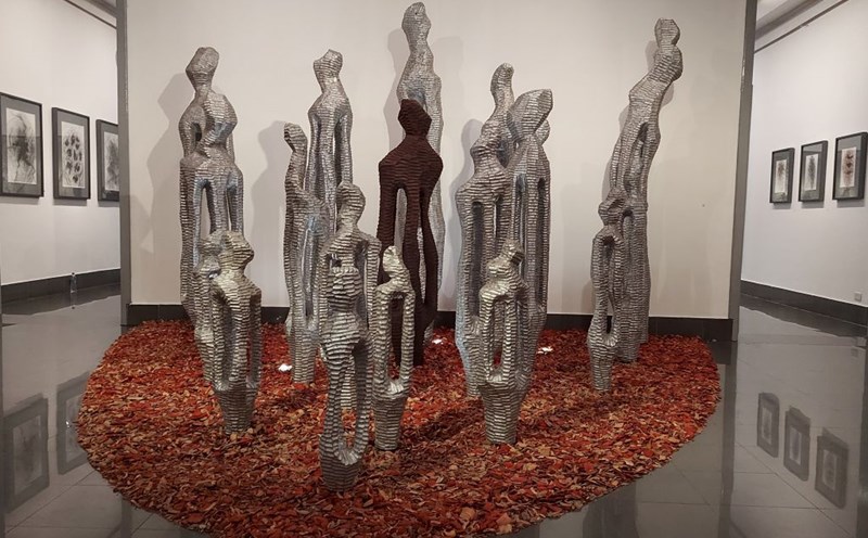 Wood sculpture by artist Katsumi Mukai.