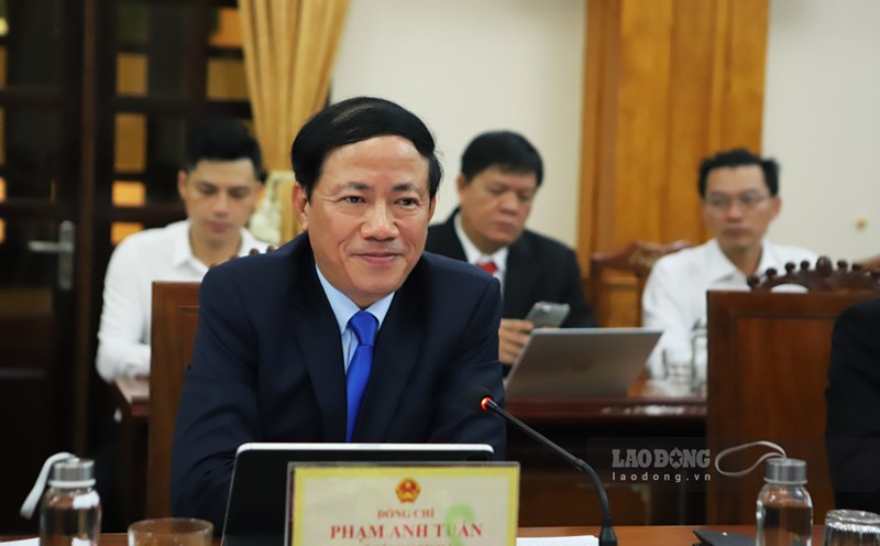 Chairman of Binh Dinh Provincial People's Committee Pham Anh Tuan is the Head of the Provincial Green Transformation Steering Committee. Photo: Hoai Luan