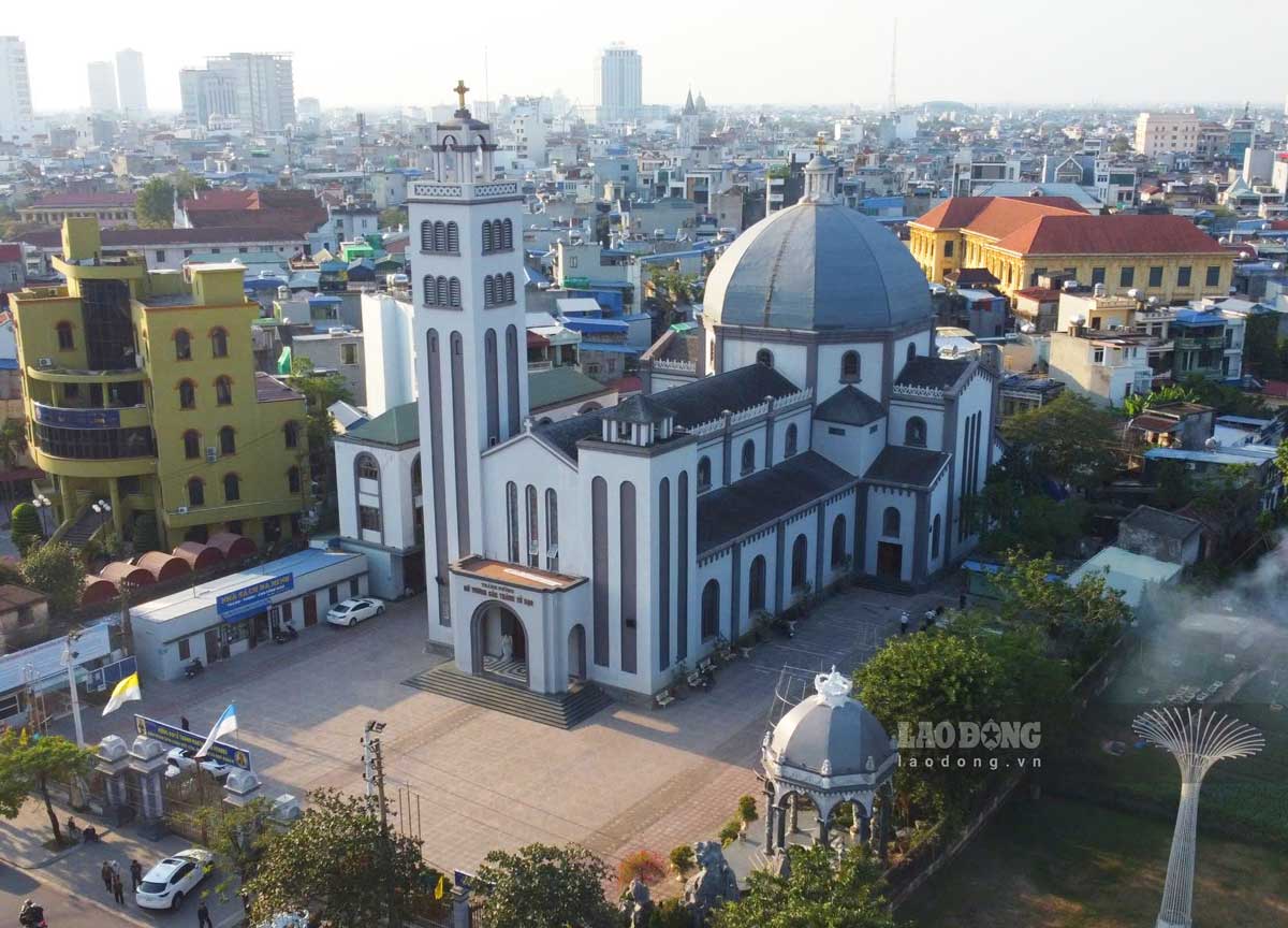 Khoai Dong Church (Nam Dinh City). Photo: Luong Ha