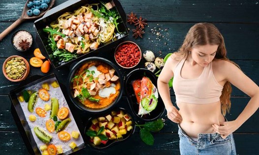 Thói quen ăn tối lành mạnh giúp giảm mỡ bụng bền vững. Đồ họa: Hạ Mây