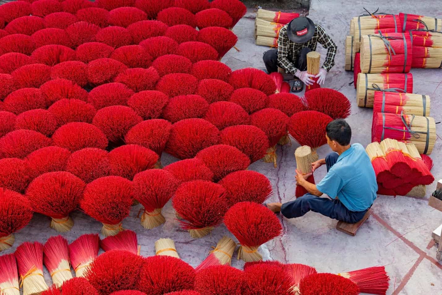 Làng hương Quảng Phú Cầu rực rỡ những ngày vào vụ Tết