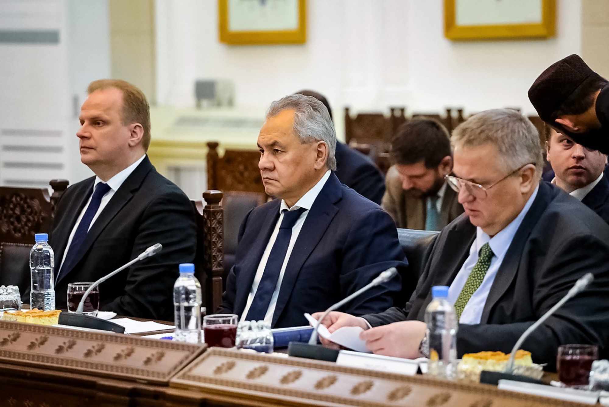 Secretary of the Russian National Security Council Sergei Shoigu (center) arrives in Kabul, Afghanistan and meets with the Taliban on November 25. Photo: AFP