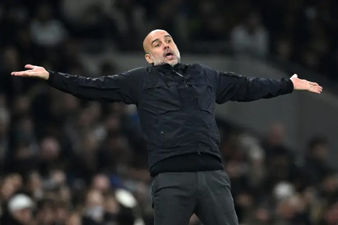 Pep Guardiola is going through the most unforgettable time of his coaching career. Photo: AFP