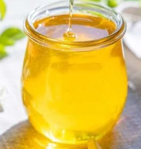 Many people eat honey for breakfast to aid weight loss. Photo: Hai Ha