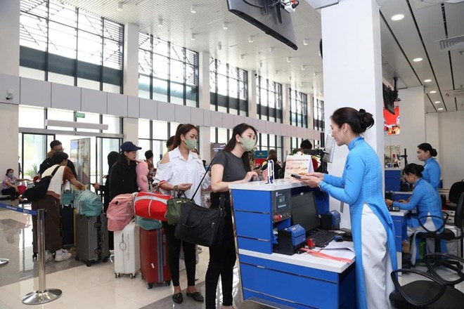During Lunar New Year, airfares increase. Illustration photo: Noi Bai Airport