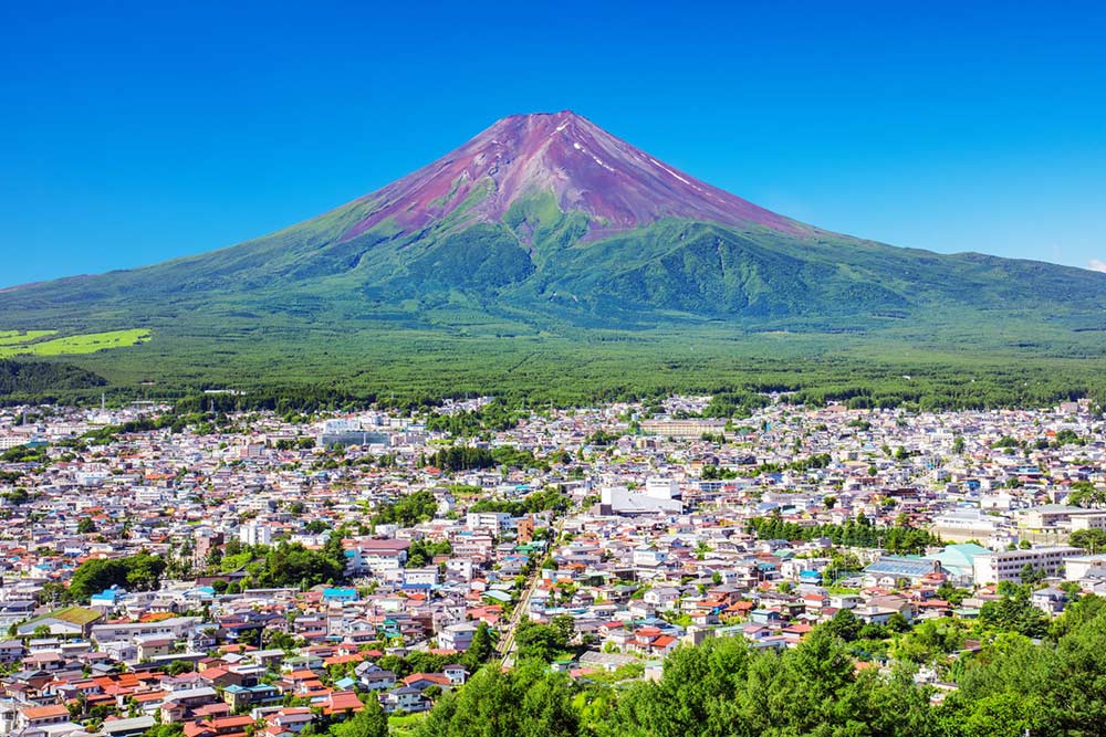 Nui Phu Si vao mua he. Anh: Visit Mt. Fuji