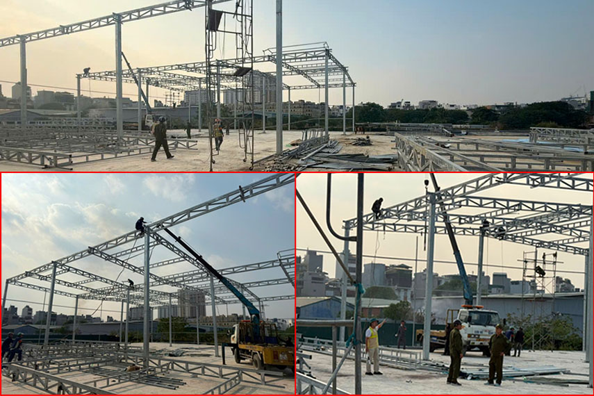 Tháo dỡ sân pickleball trên đất dự án tại Thanh Trì. Ảnh: NHÓM PV