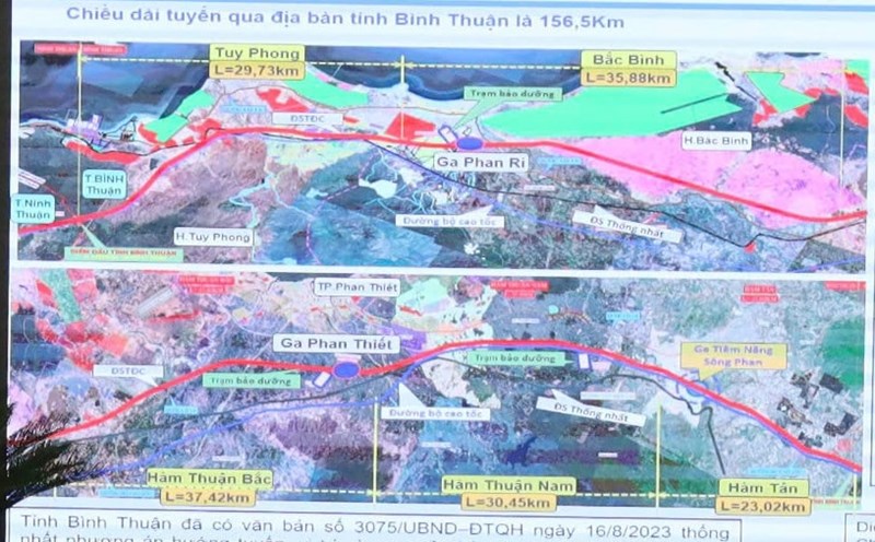 Some principles for building high-speed railways include urban areas with a population of 500,000 or more can have stations. Photo: Huu Long
