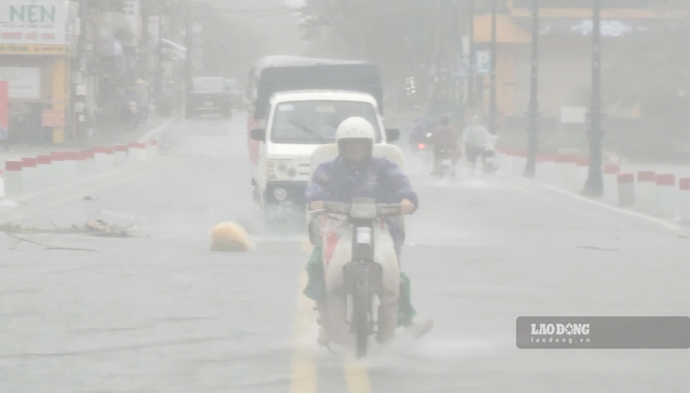 Heavy rain and very heavy rain are forecasted in Thua Thien Hue province. Photo: Phuc Dat.