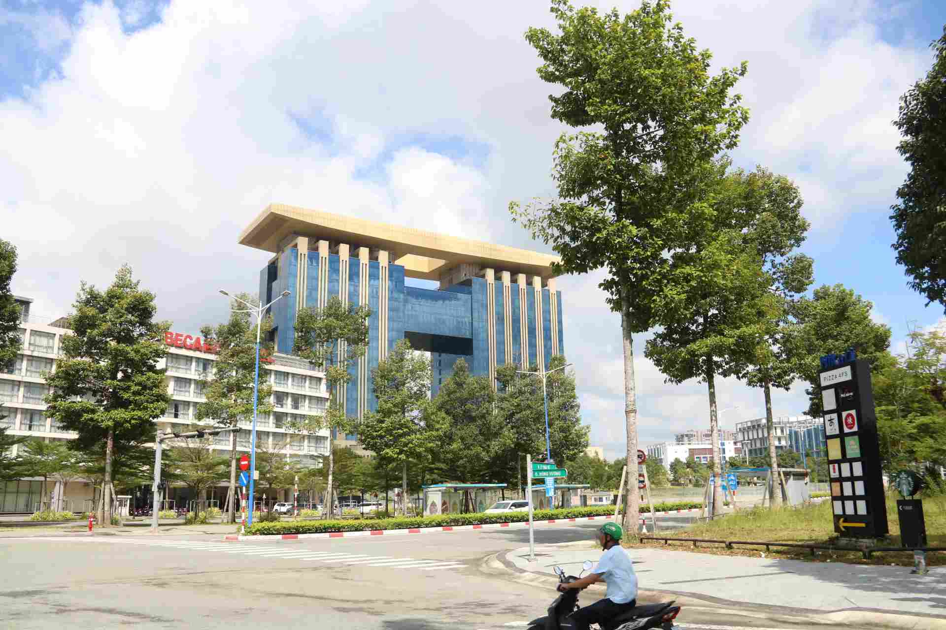 Binh Duong develops green, sustainable urban areas. Photo: Duong Binh