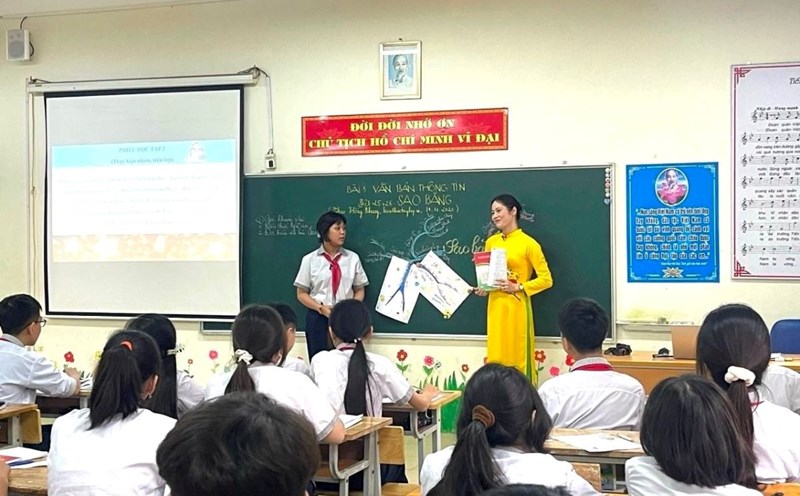 National Assembly delegates propose to increase salaries for education and health workers in the coming time. Illustration photo: Thong Nhat