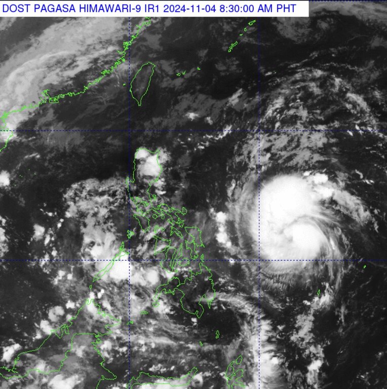  Bao Yinxing (ten o Philippines la Marce) co kha nang di vao Bien Dong trong nua cuoi tuan nay. Anh: PAGASA 