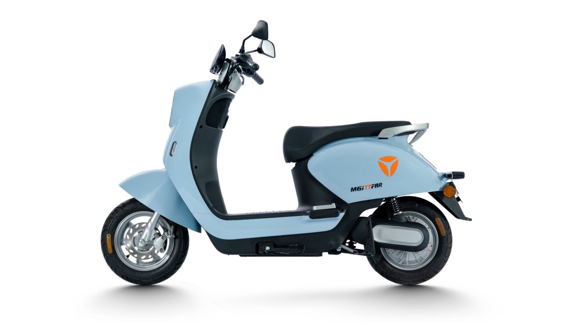 Details of the electric motorbike that can travel 80km and has an integrated USB charging port. Photo: Yadea