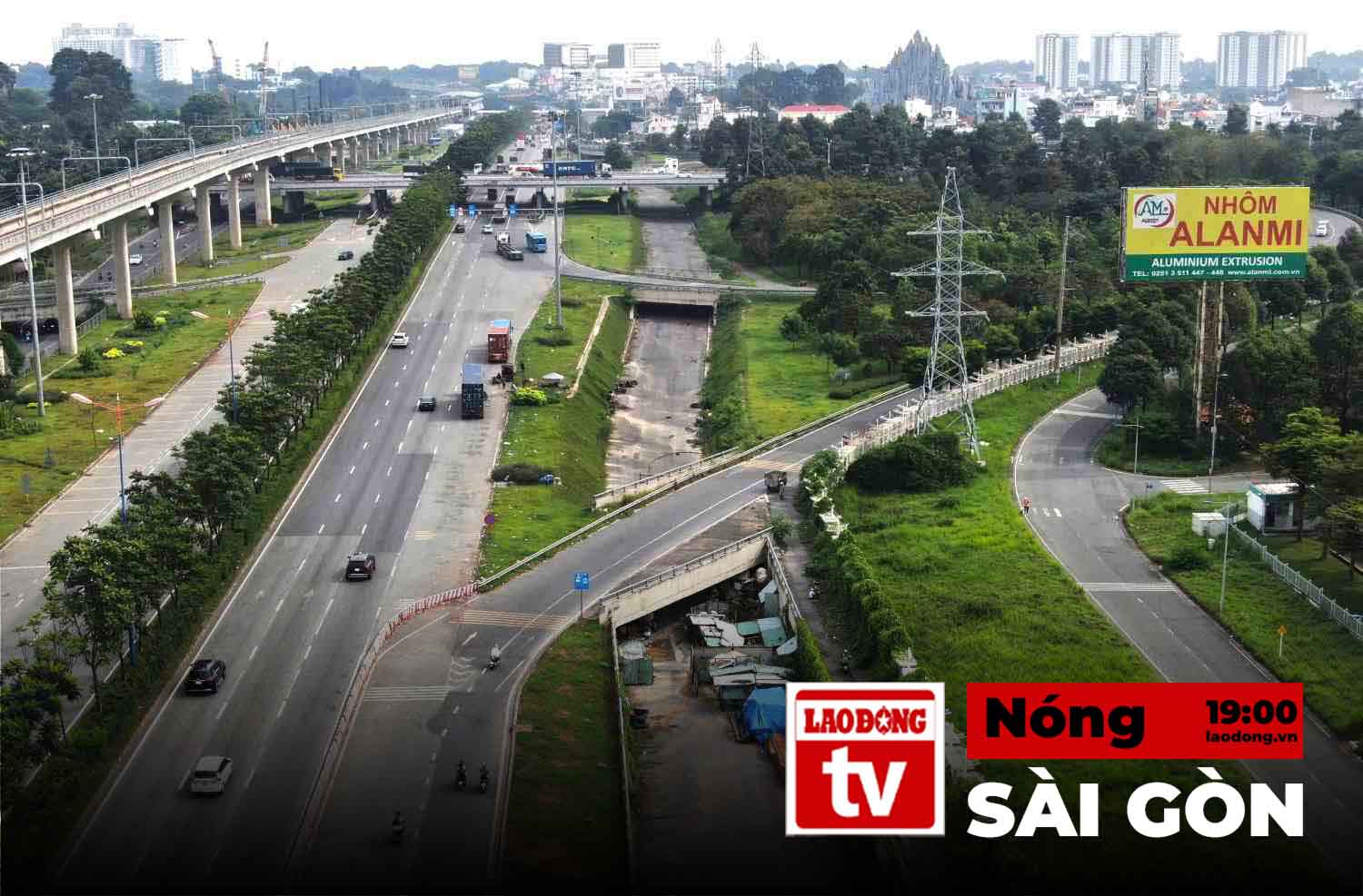 Hot in Saigon: 14 years without completing the expansion of the main road