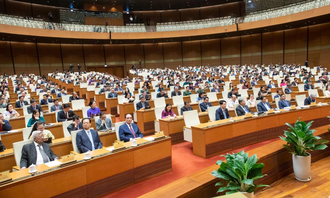The National Assembly resolved to supplement the budget for salary reform for the Ministry of National Defense and the Ministry of Public Security. Photo: Pham Thang