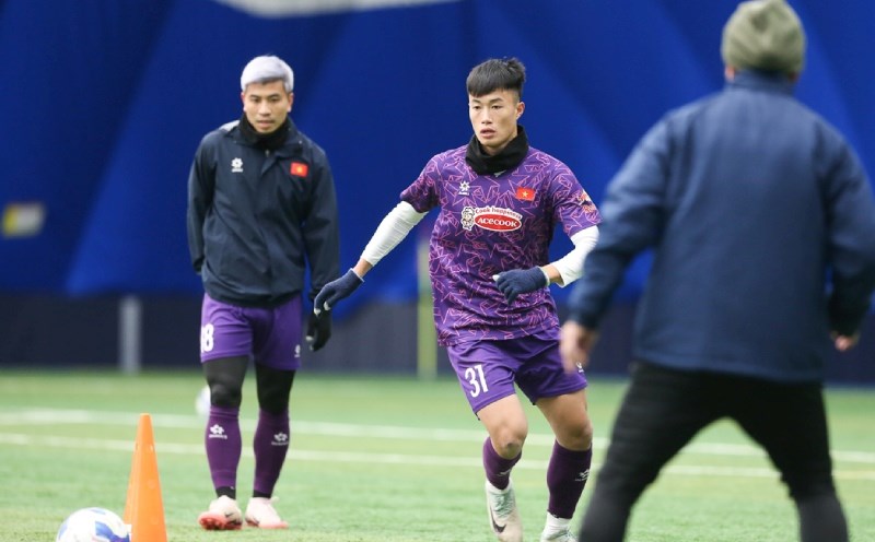 Vietnam team will play a friendly match with Jeonbuk Hyundai Motors club. Photo: VFF