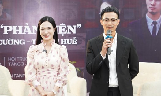 Diễn viên Mạnh Cường và Thanh Huế của phim "Độc đạo". Ảnh: BTC