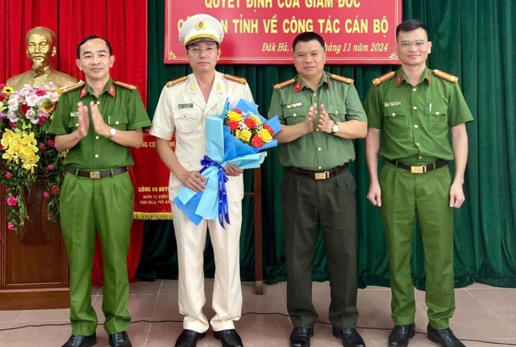 Appointment announcement ceremony at Dak Ha District Police. Photo: Kon Tum Provincial Police
