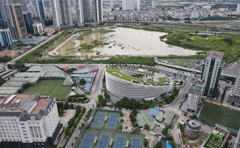 The real estate market has shown many positive signs since the beginning of the year, however, solutions are still needed to overcome difficulties for real estate businesses. Photo: Phan Anh