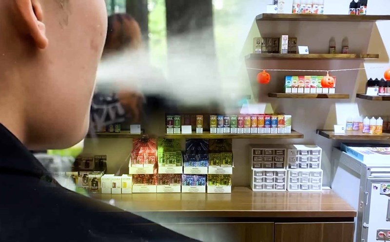 Solutions to prevent e-cigarettes from penetrating young people