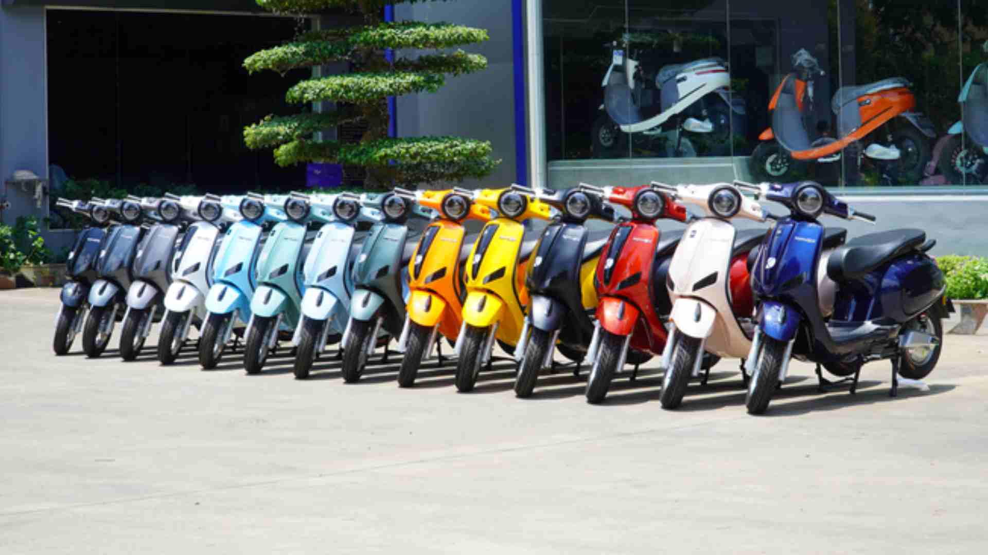 List of electric motorbikes priced under 30 million in November. Photo: DKBike