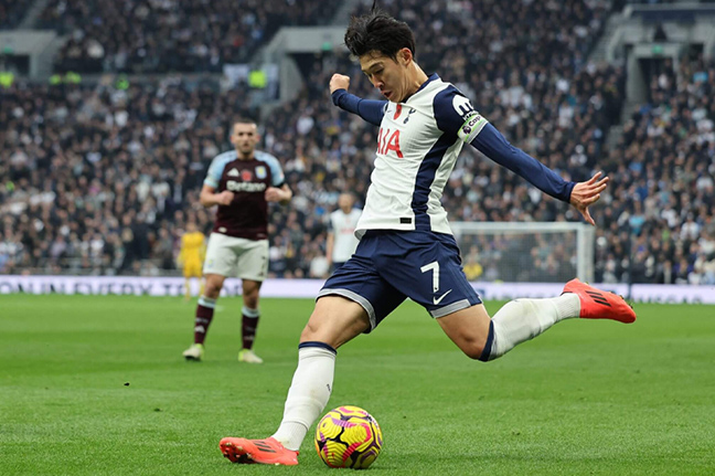 Su tro lai cua Son Heung-min da tiep them nhieu suc manh cho Tottenham. Anh: AFP