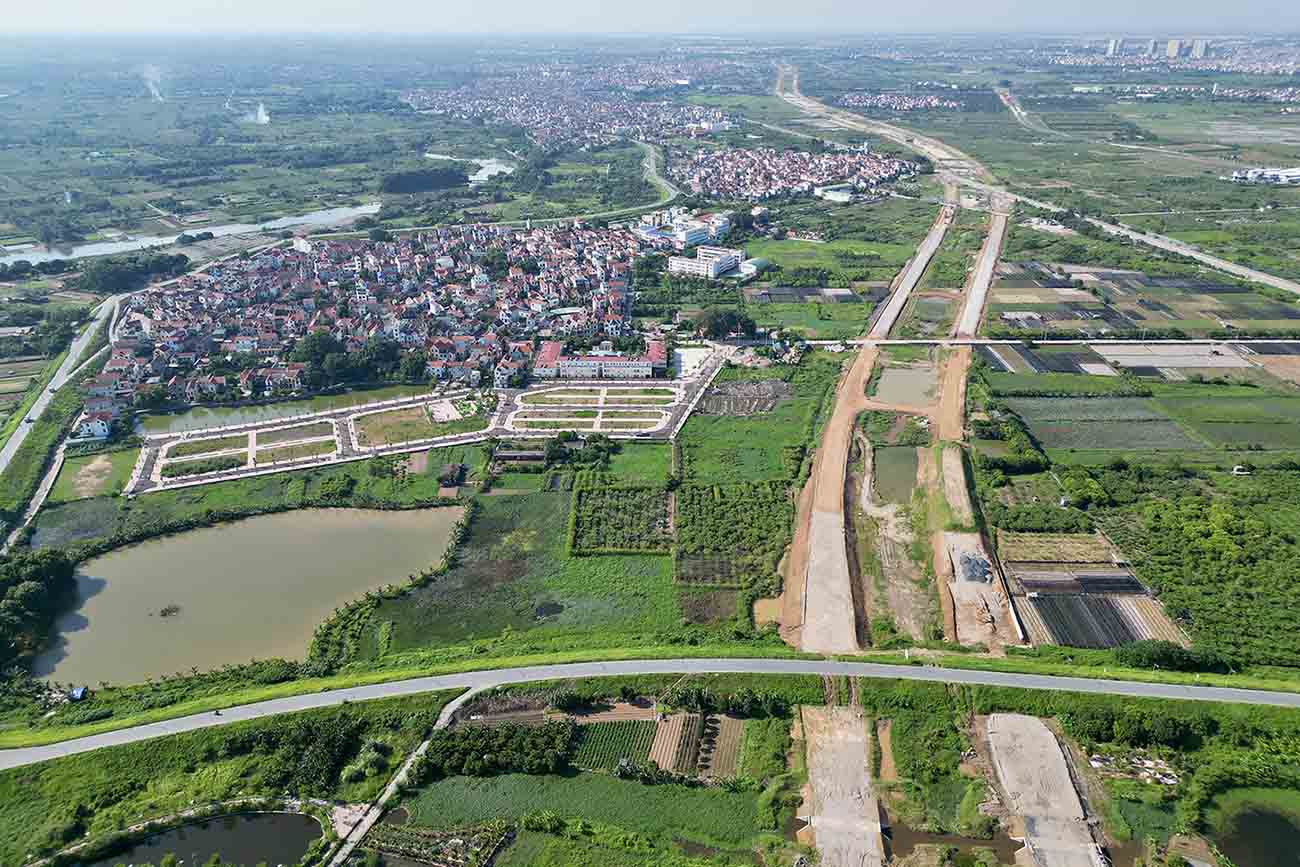 Trong anh la khu dat dau gia nam tren dia ban xa Tien Yen, ngay gan duong Vanh dai 4.