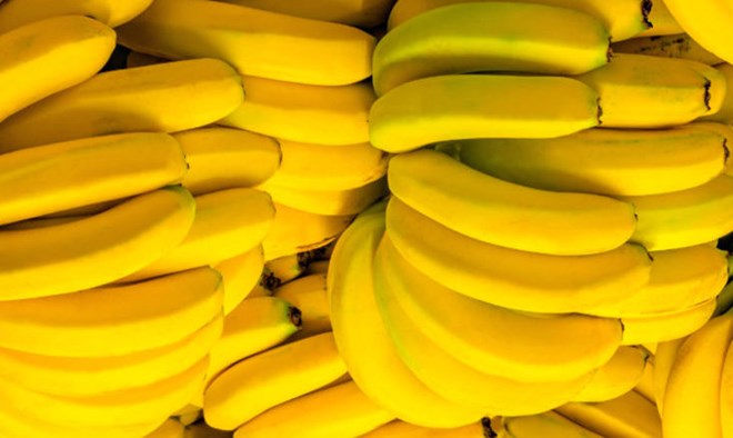 Bananas are a fruit that has many benefits for heart health when eaten properly. Photo: Pham My.
