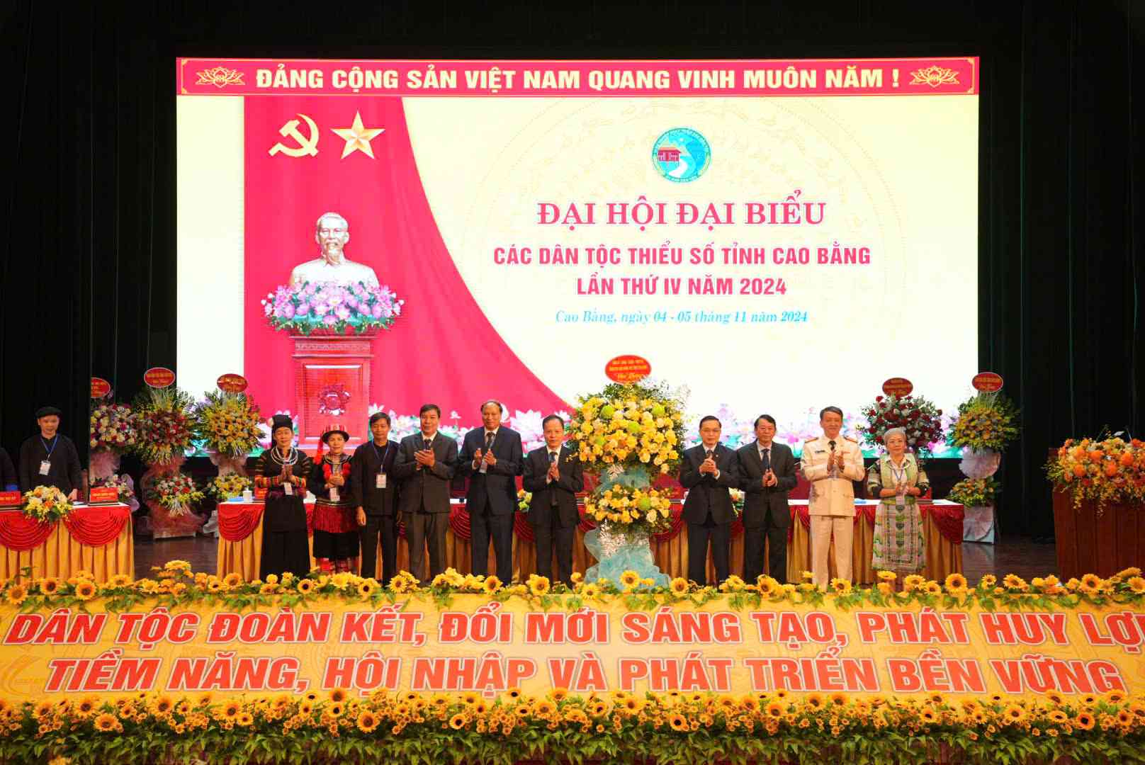 The Congress of Ethnic Minorities in Cao Bang Province has just been held. Photo: Hoang Diep