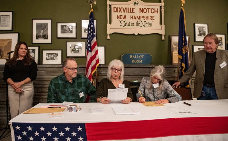 Announcing the results of the US election vote count in Dixville Notch, New Hampshire. Photo: AFP