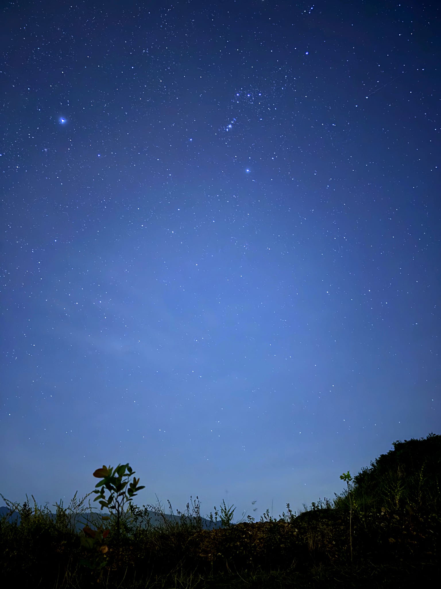 Nguoc lai, mo da Binh Minh se khong mat phi, hoang so va phu hop voi nhung nguoi muon thuong thuc khong gian yen tinh, tu do, kham pha cac dia diem doc dao moi la. Anh: NVCC