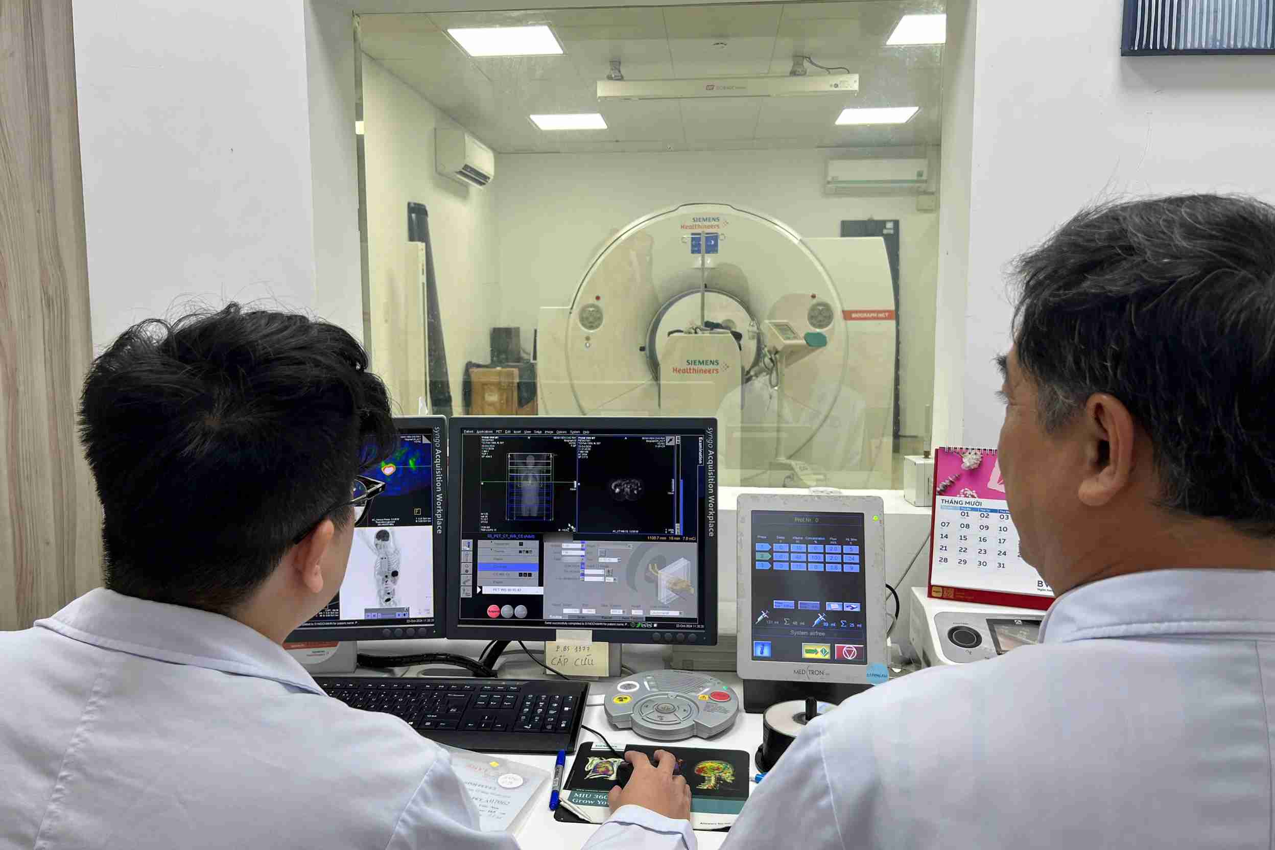 Bệnh nhân chụp PET/CT để chẩn đoán, theo dõi điều trị ung thư tại Bệnh viện Chợ Rẫy. Ảnh: Minh Tâm