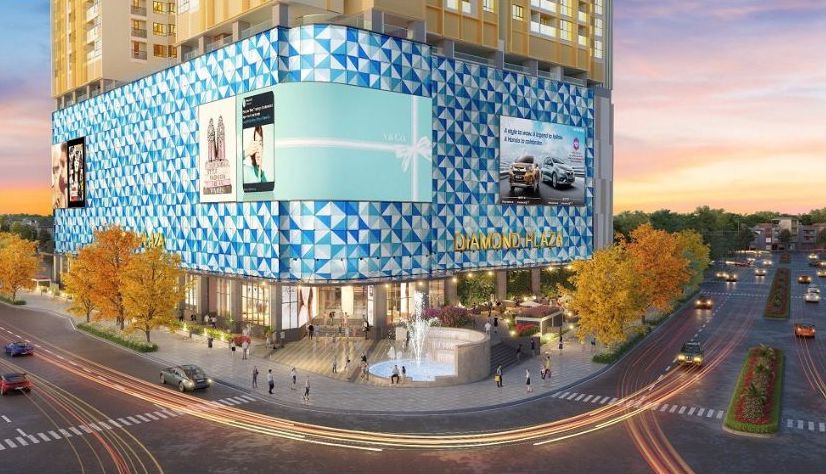 Trung tam thuong mai cao cap Diamond Plaza noi bat voi nhan dien “kim cuong” dang cap noi tam diem giao thuong Le Van Luong - Hoang Dao Thuy.