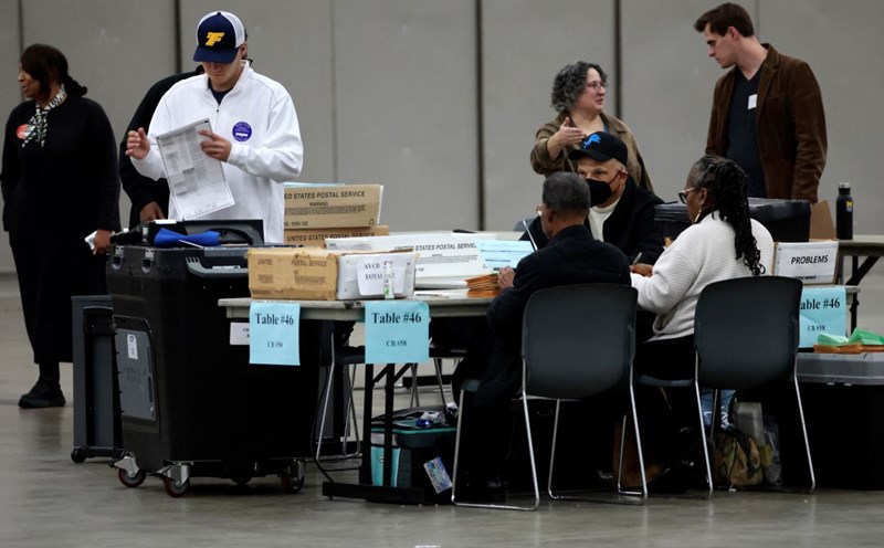 Counting US election votes at Huntington Place, Detroit, Michigan on November 5, 2024. Photo: AFP