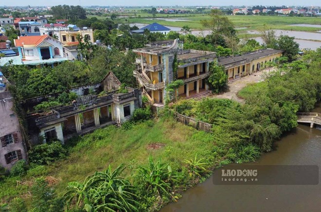 Nam Định xử lý việc trường học bỏ không thành nơi nuôi lợn