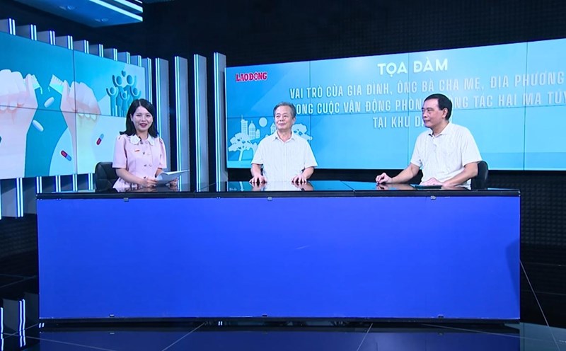 Create a "strong fortress" to push drug abuse out of the community