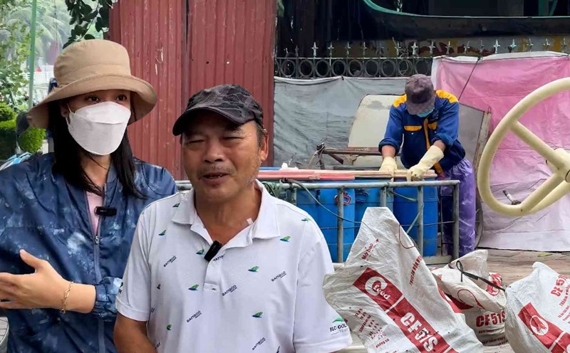 Sick of the stench at the fish processing site on West Lake