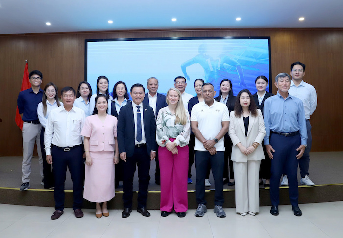 Representatives of UEFA, AFC and VFF attended the Women's Football Development Support Project Workshop. Photo: VFF