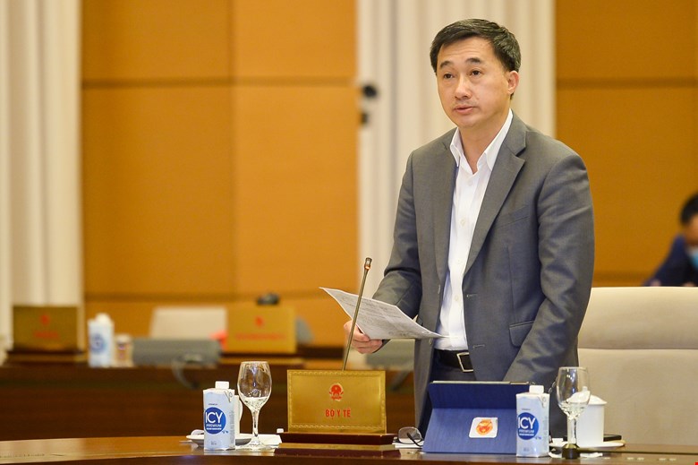 Deputy Minister of Health Tran Van Thuan was appointed to concurrently hold the position of Chairman of the National Medical Council. Photo: National Assembly
