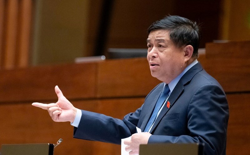 Minister of Planning and Investment Nguyen Chi Dung gave the example of Dubai building a 600-hectare city with 500 buildings, worth 20 billion USD, completed in exactly 5 years. Photo: Pham Thang