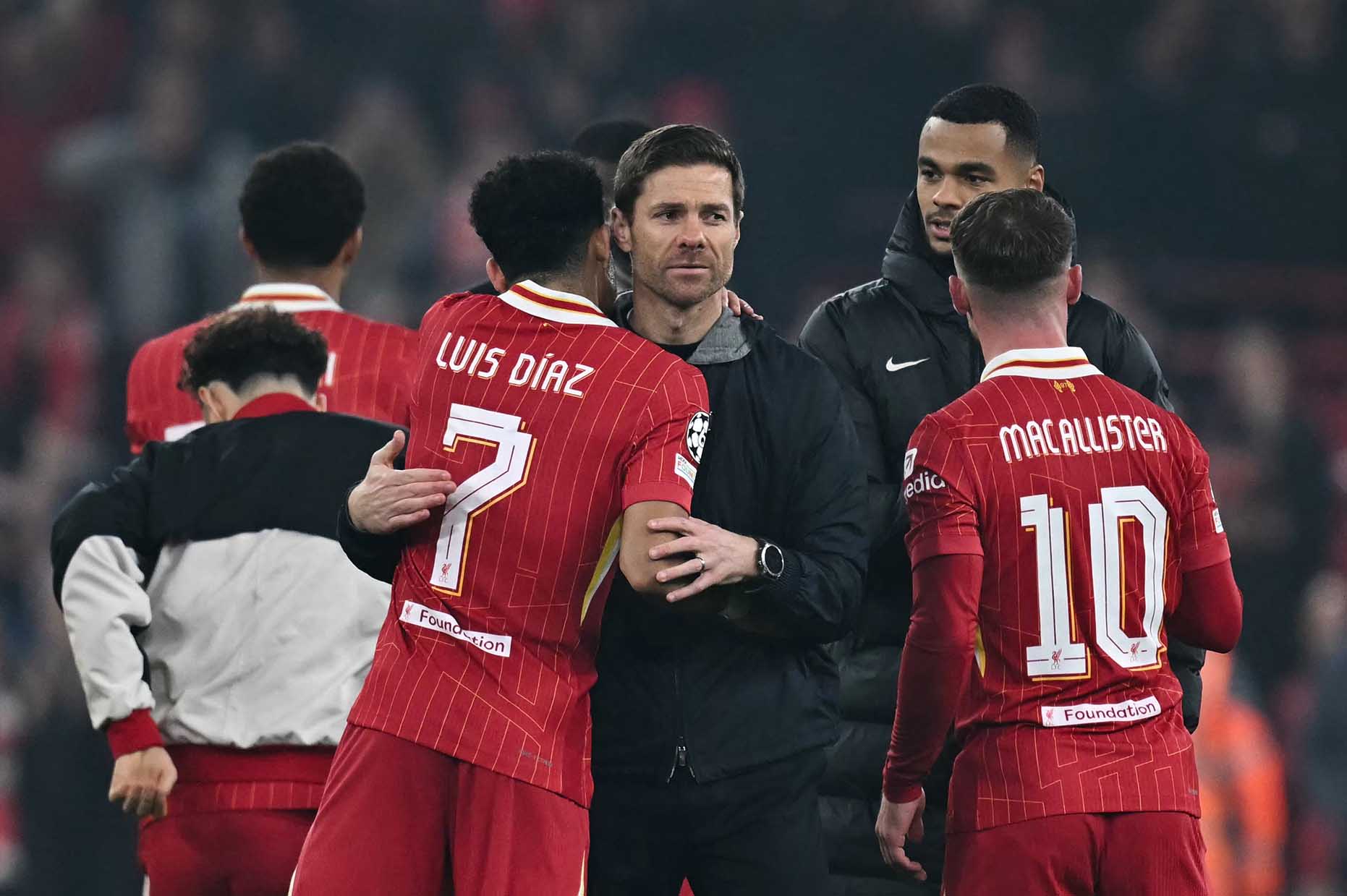 Ngay tro ve khong hoan hao cua Xabi Alonso. Anh: AFP