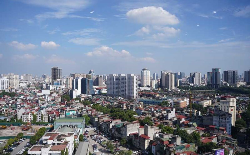 The market has recorded some investment deals in retail, industrial and residential real estate. Photo: Linh Trang
