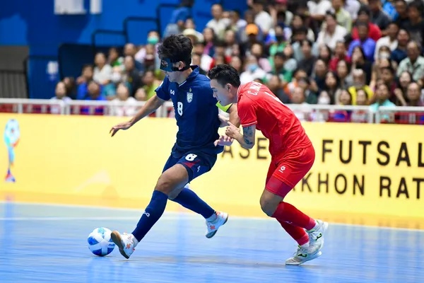 Vietnam futsal team has a memorable victory over Thailand. Photo: Siam Sports