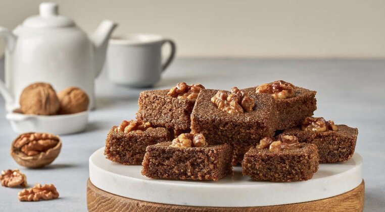 How to make cakes from oats and walnuts to help lose weight. Photo: According to Healthshots.