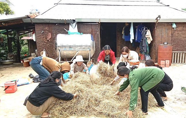 Vocational training classes in the agricultural sector are registered by many people in Dak Lak. Photo: Bao Trung