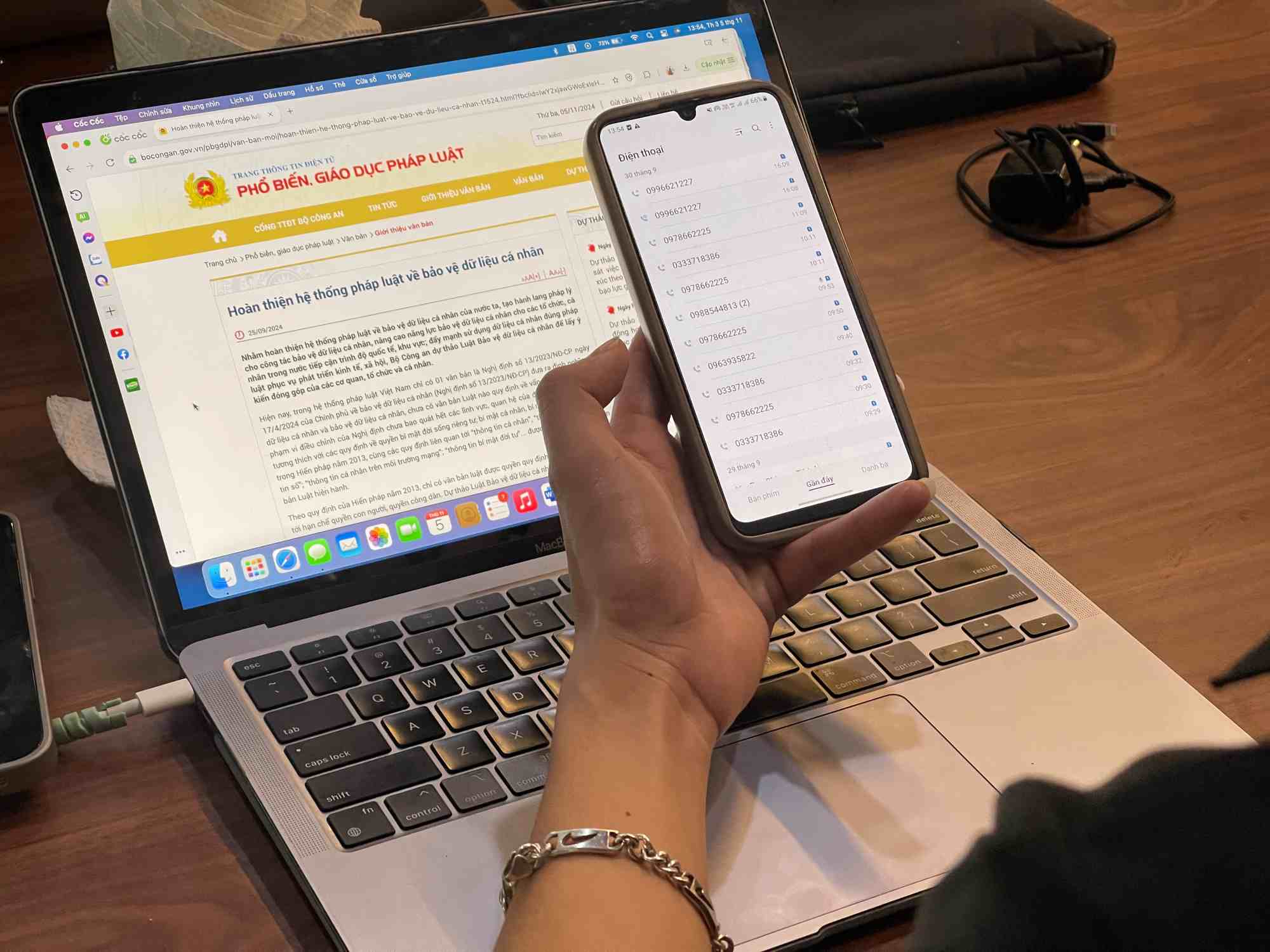 Người dùng vẫn thường xuyên bị làm phiền bởi các cuộc gọi rác. Ảnh: Hương Nha