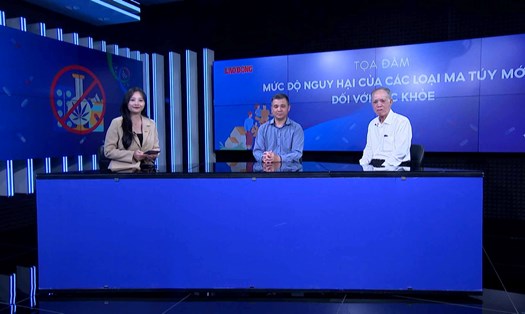 Cấm các loại thuốc lá mới để ngăn chặn tác hại của ma túy. Ảnh: Hoàng Xuyến