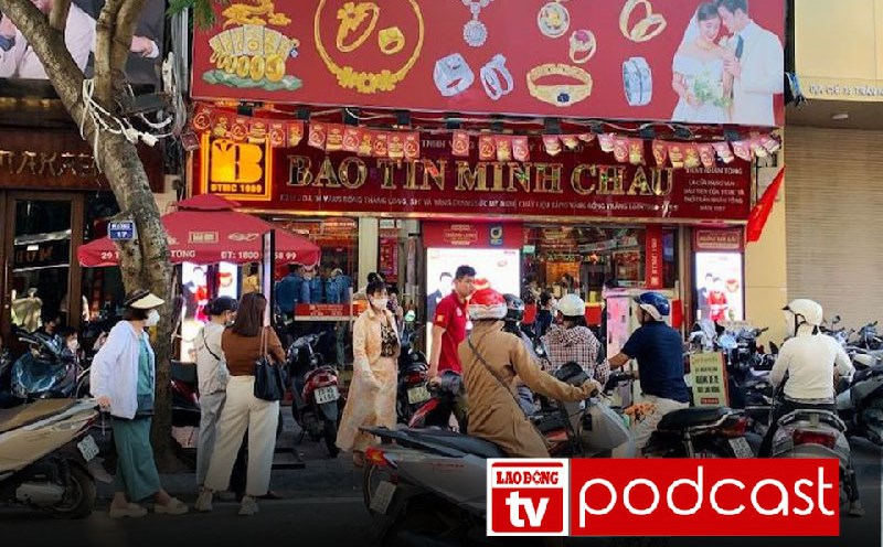 Morning news: People rush to buy gold when prices drop sharply