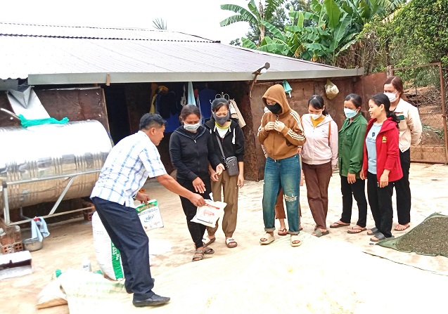 Cong tac giao duc nghe nghiep cho lao dong nong thon o Dak Lak con nhieu kho khan, vat va. Anh: Bao Trung