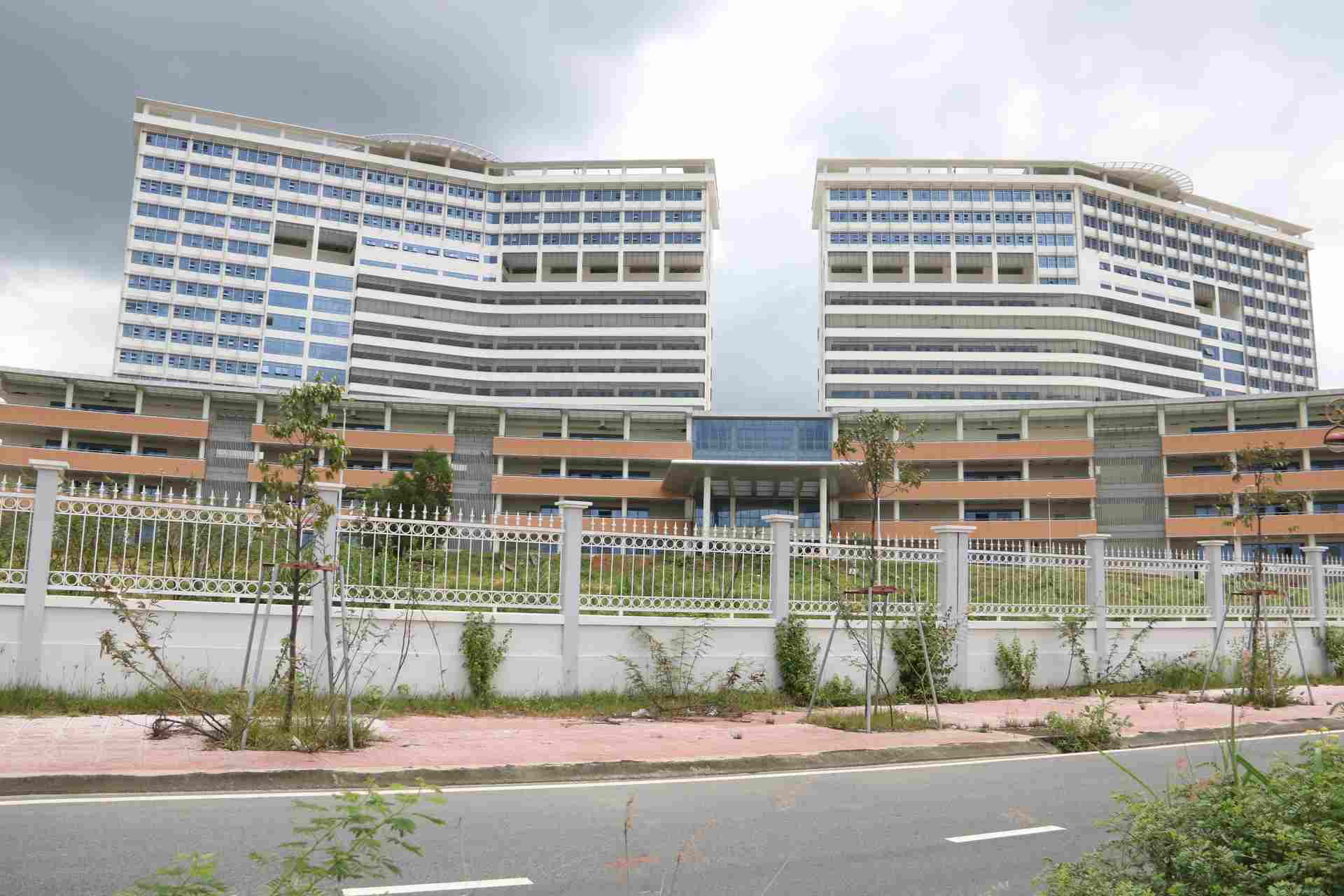 Binh Duong province internally adjusts public investment capital plans for 16 projects. Photo: Dinh Trong